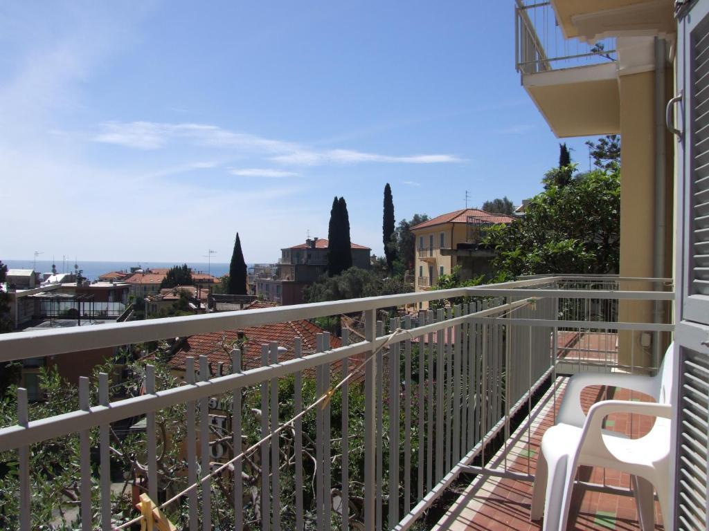 Hotel Villa Amelia Alassio Eksteriør bilde